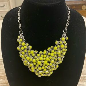 Vintage Silver Tone Green Yellow Beaded Bib Collar Pendant Statement Necklace